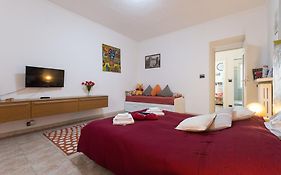 Apartment Silvia-Metro Rivoli&Free Private Parking